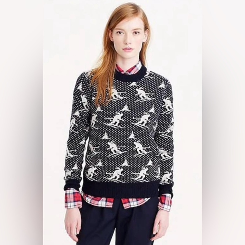 Black and White Patterned Women's Sweater